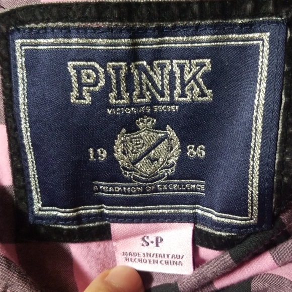 Pink Victoria’s Secrets Black/Pink Buffalo Shirt - Picture 5 of 7